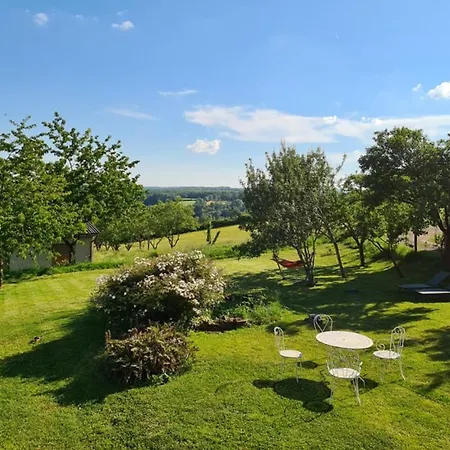 Holiday home Les Peyronnies
